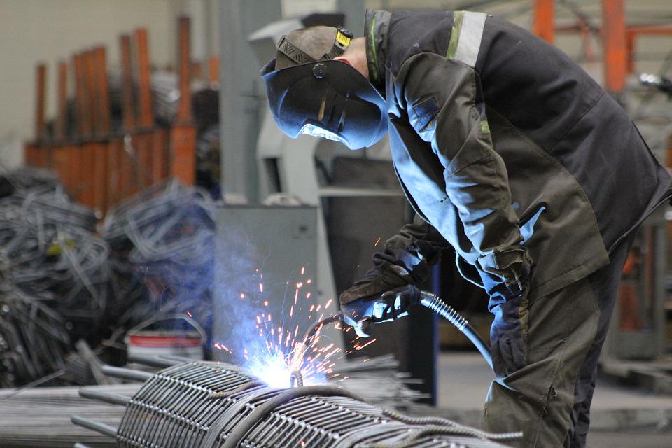 10 Reasons Why You Should Become a Welder